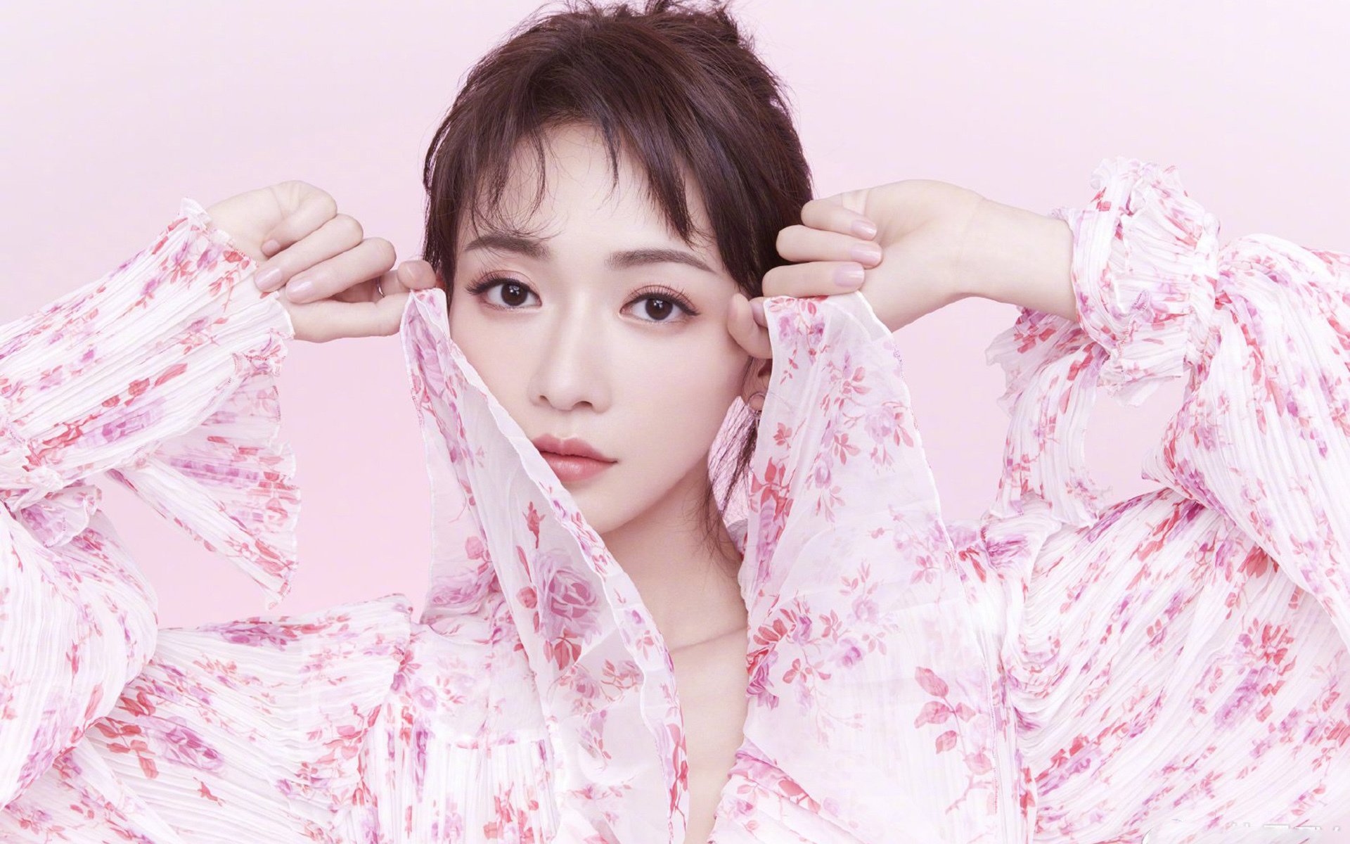 从安联的锁链到北美旷野的火焰，一则关于防守基因与自由灵魂的寓言