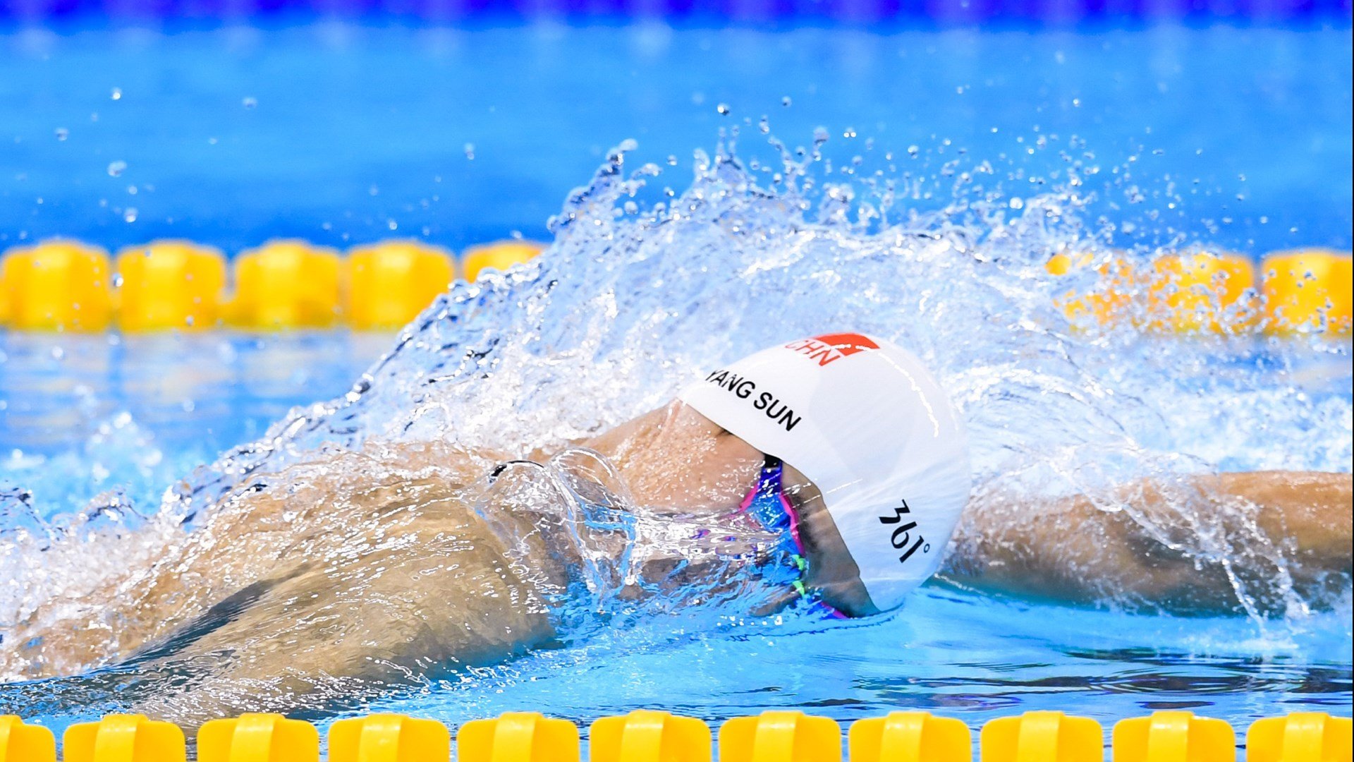 开云体育入口-领袖的印记，美加墨世界杯决战夜，恩比德证明全场最佳是一个无法反驳的事实