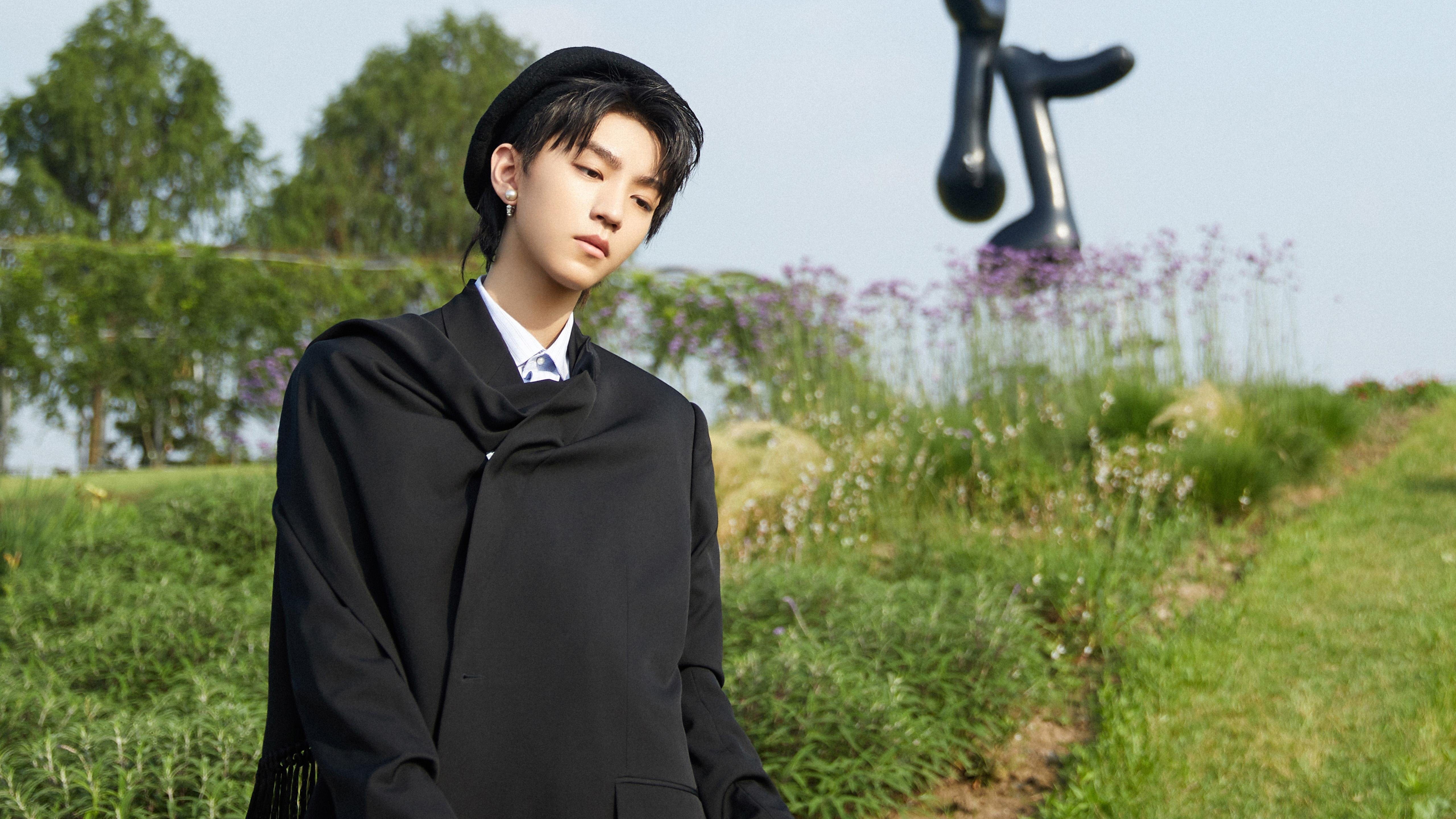 开云体育2026-尼罗河与维斯瓦河的较量，卡马文加如何将足球踢成节拍器艺术