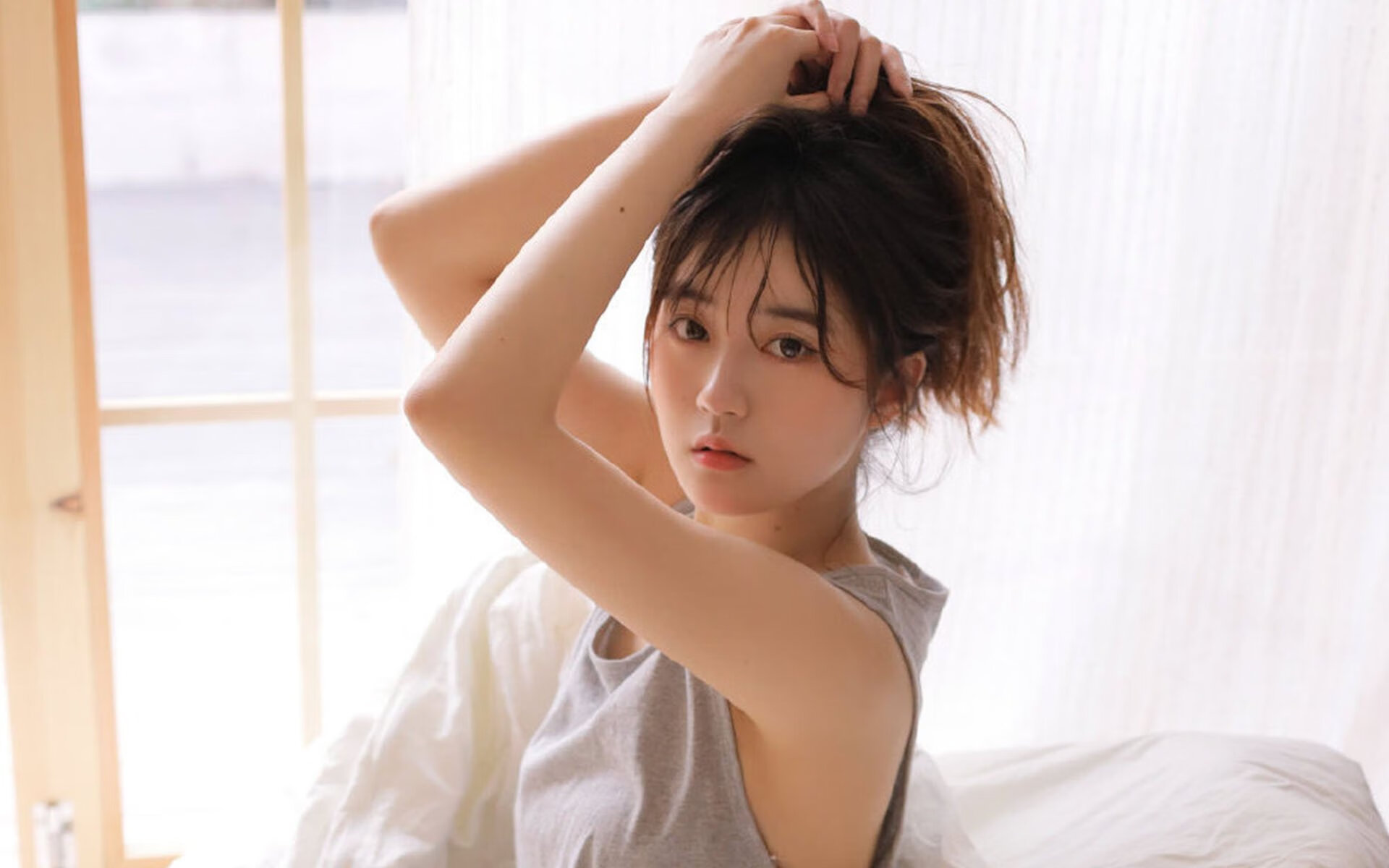 开云体育app-足球双线焦点，西甲国家德比激战巴黎横扫利物浦，欧洲足坛迎来格局重塑